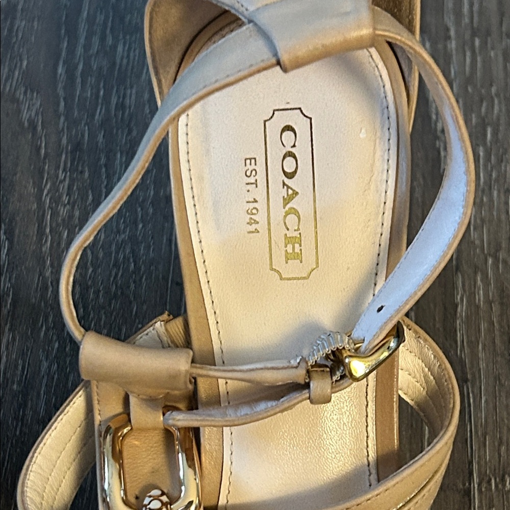 Coach “Blake” Women's Metallic Gold Chain Heels size 8.5 - Picture 3 of 10